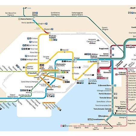 Metro Art Suite Napoli Bagian luar foto