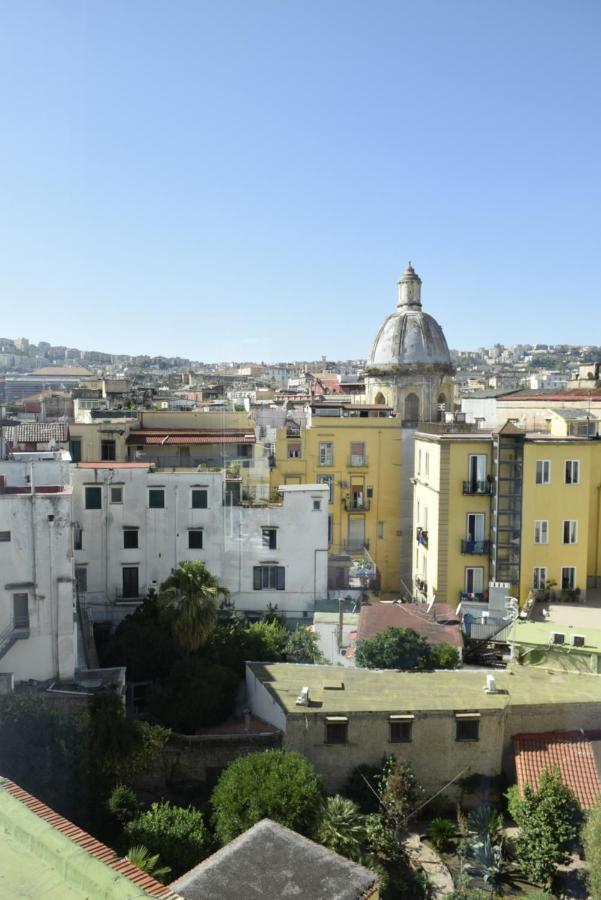 Metro Art Suite Napoli Bagian luar foto